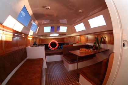 Spacerowy jacht motorowy, houseboat,  na Pętlę Żuławską, Zalew Wiślany i Jeziorak