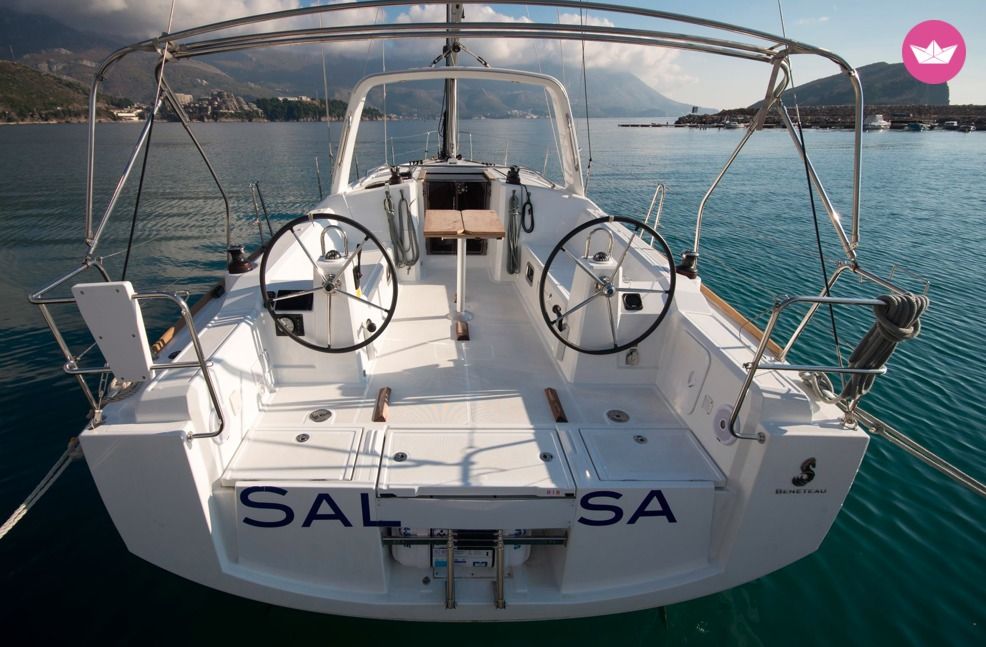 Sailboat Beneteau Oceanis 38 (3 Cabins) for hire