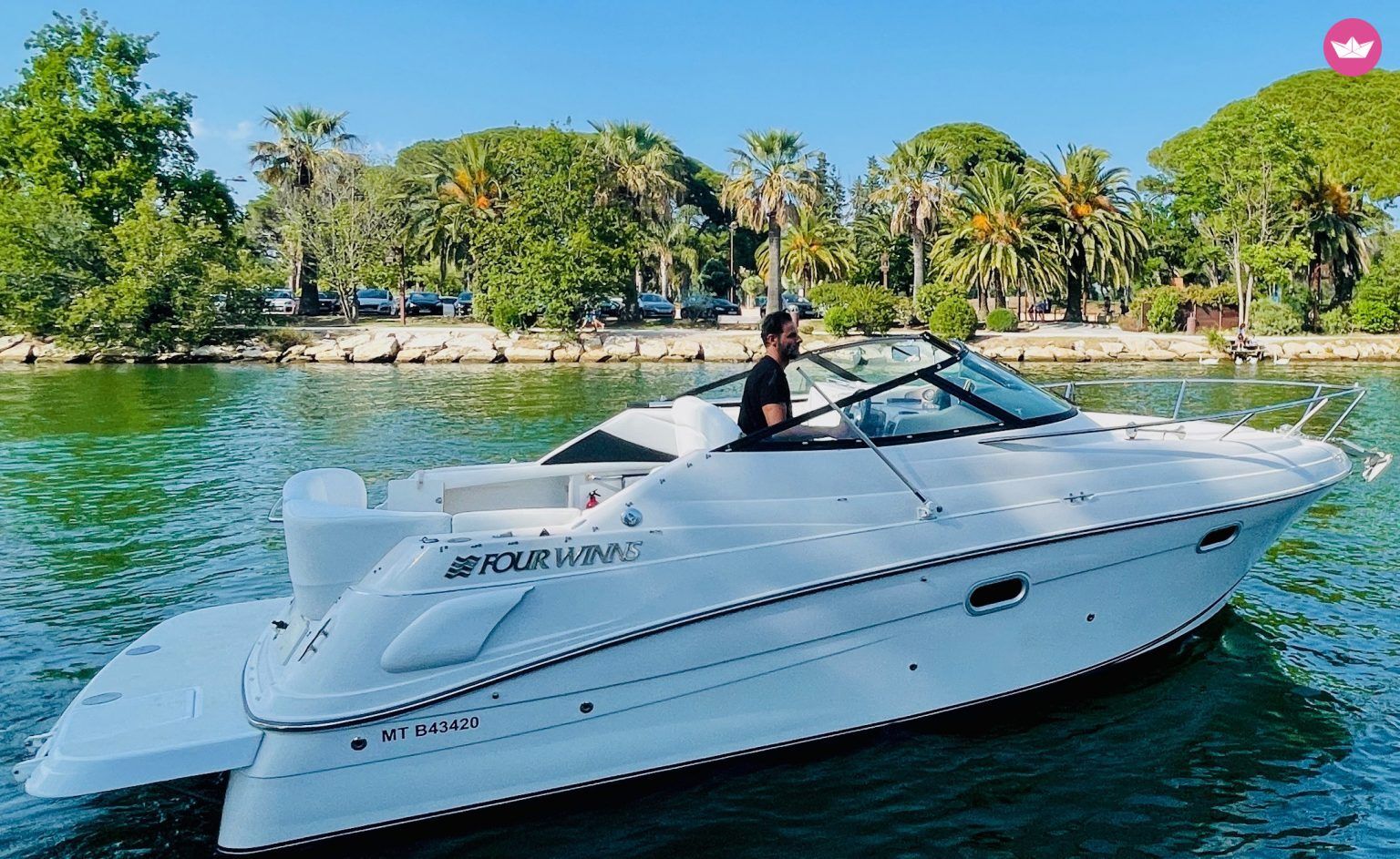 Bateau à moteur Four Winns 238 vista 270cv 2