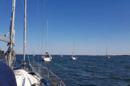 Electric sailing yacht Parbleu