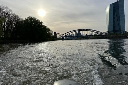 Tenderboot mit E-Motor führerscheinfrei