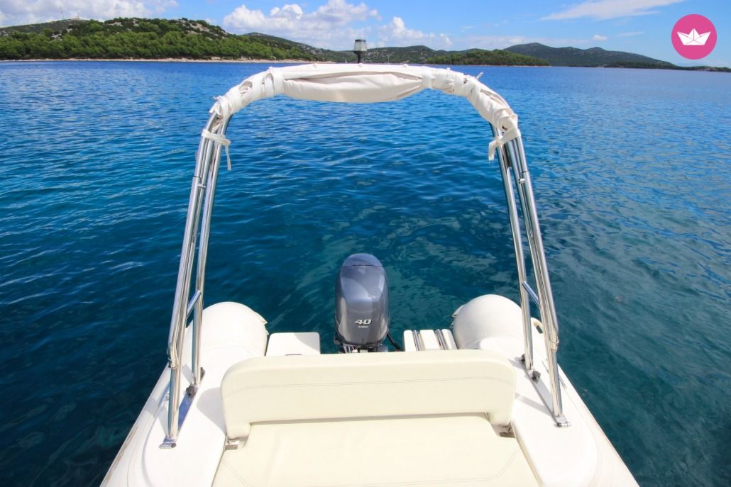 Charter RIB Bsc 50 Hvar
