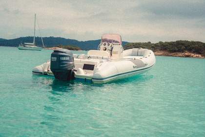 SEMI RIGIDE FLYER 575 115cv