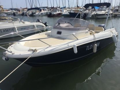 Rental Motorboat Jeanneau 635 Wa Cabine 150 Cv La Londe-les-Maures