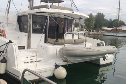 Hyra båt Katamaran Catana Group Bali 4.2 - 4 + 1 cab. Alimos