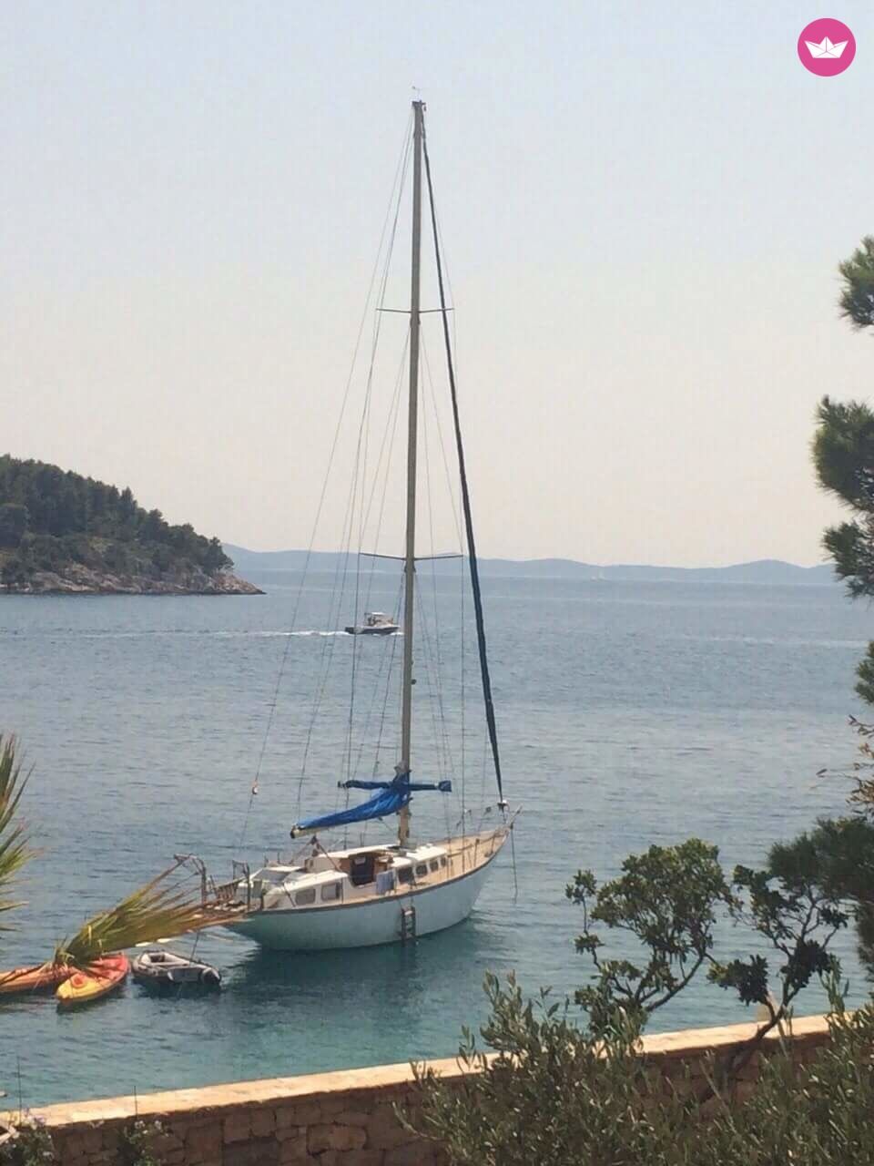 Sailboat Split Kutter  