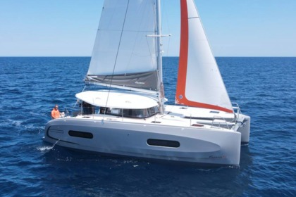 Rental Catamaran Fountaine Pajot 11 Heraklion