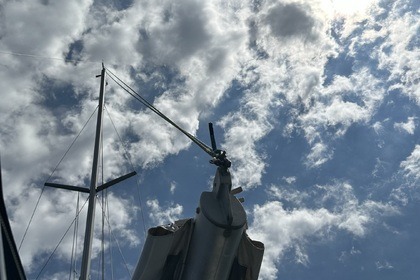 Adventure,luxury & memories-Sayonara sailboat experience