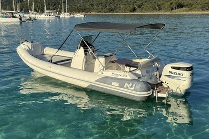 nuova jolly 7m50 suzuki 250 chevaux hyeres 10 personnes