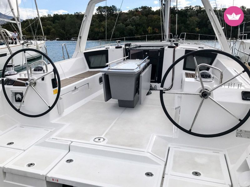 Charter Sailboat Beneteau Oceanis 45 (4 Cabs) Kotor