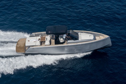 Hire Motorboat PARDO 43 Monaco