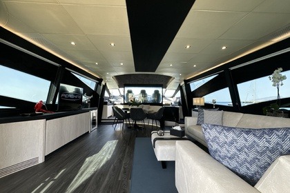 Pershing 90 - Sporting fly