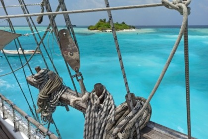 Charter Sailboat Voilier 3 mâts Goelette Malé