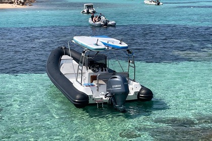 Чартер RIB (надувная моторная лодка) Sacs S25d Ла-Маддалена