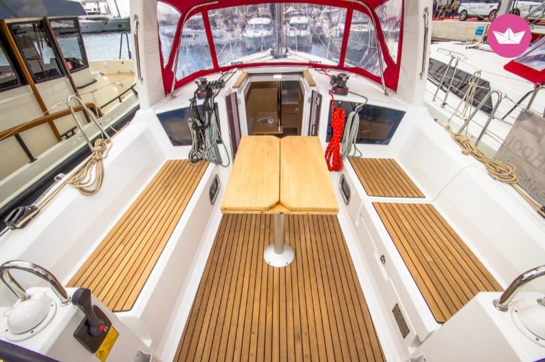 Charter sailboat in Split  