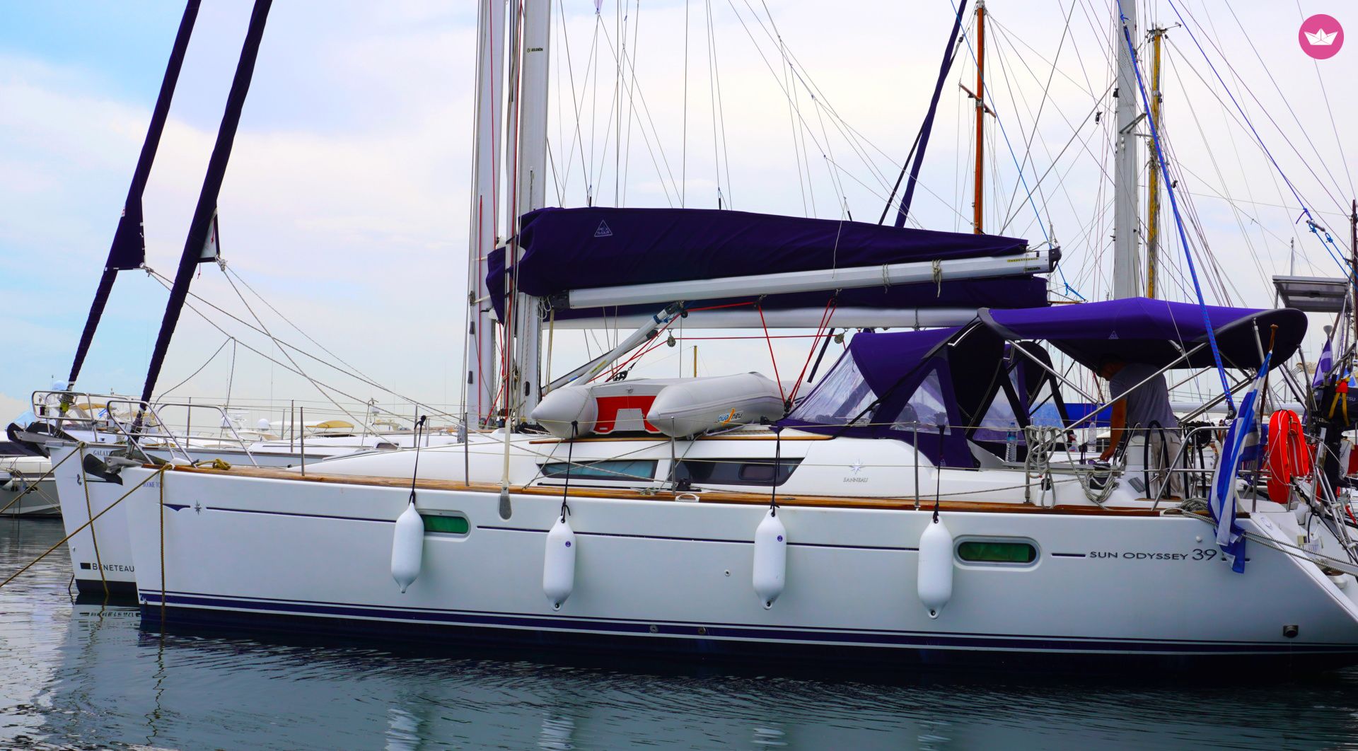 Jeanneau Sun Odyssey 39I in Athens for rental