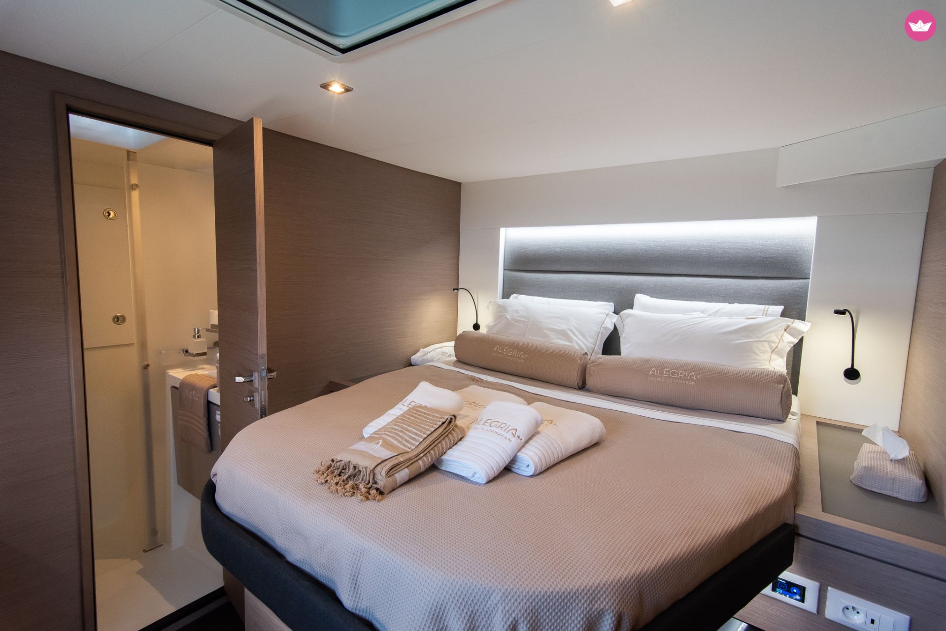 Catamaran Fountaine Pajot Saona 47 13.98m 5