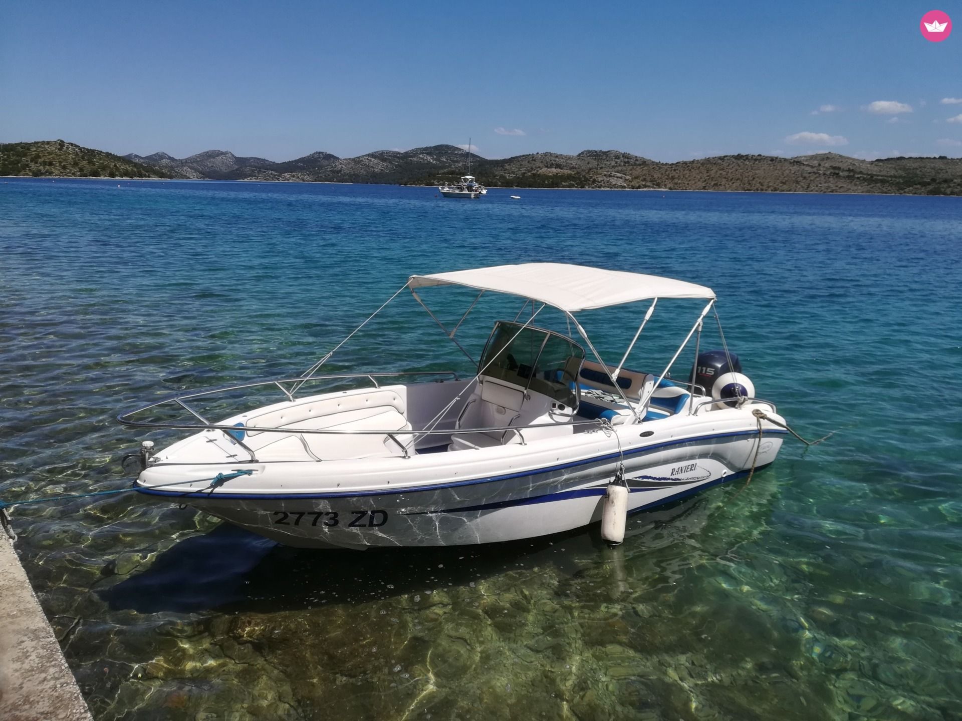 Charter Motorboat Ranieri Soverato 565 Zadar