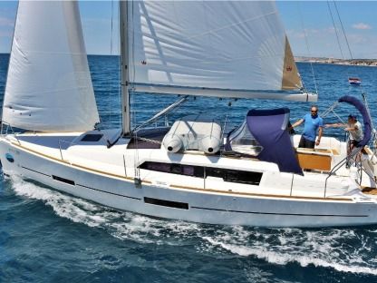 Rental Sailboat Dufour 382 Athens
