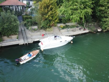 Location Bateau à moteur Four Winns Vista 238 Nogent-sur-Marne