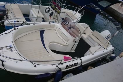 Rental Motorboat SAVER 650 Vrsar