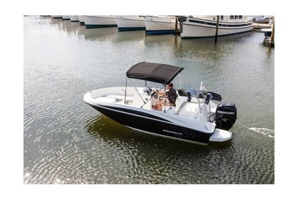 Чартер Моторная яхта BAYLINER 160 F2 Аликанте