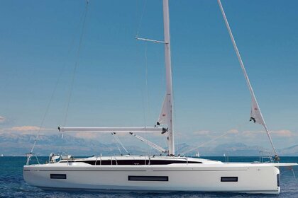 Hire Sailboat Bavaria Yachtbau Bavaria C46 - 5 cab. Fethiye