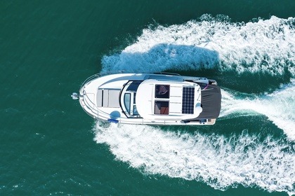Charter Motorboat  Merry Fisher 895 Pirovac