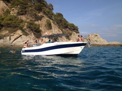 Location Bateau à moteur Quer 24 Personas: Quer 32 Lloret de Mar
