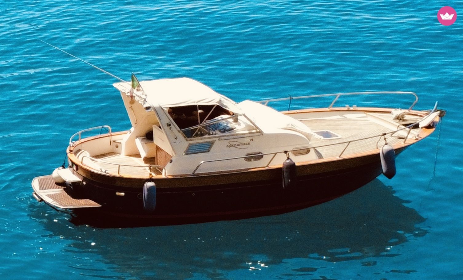 Bateau à moteur Apreamare 750 330cv 2