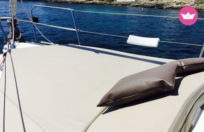 Sailboat Jeanneau 28.1 for hire