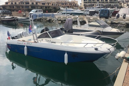 Charter Motorboat Beneteau Ombrine 630 Marseille