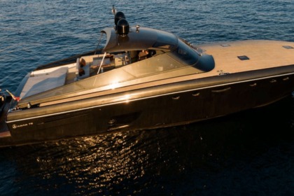 Noleggio Yacht Itama Itama 75 Napoli