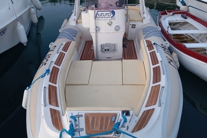 NAUTICA FUTURA ZEUS 7 METERS 200 HP