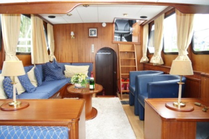 Valkkruiser 1200 Content