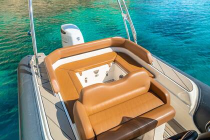 Premiumverhuur met schipper – BSC 785 Elegance, vertrek vanuit Cagliari