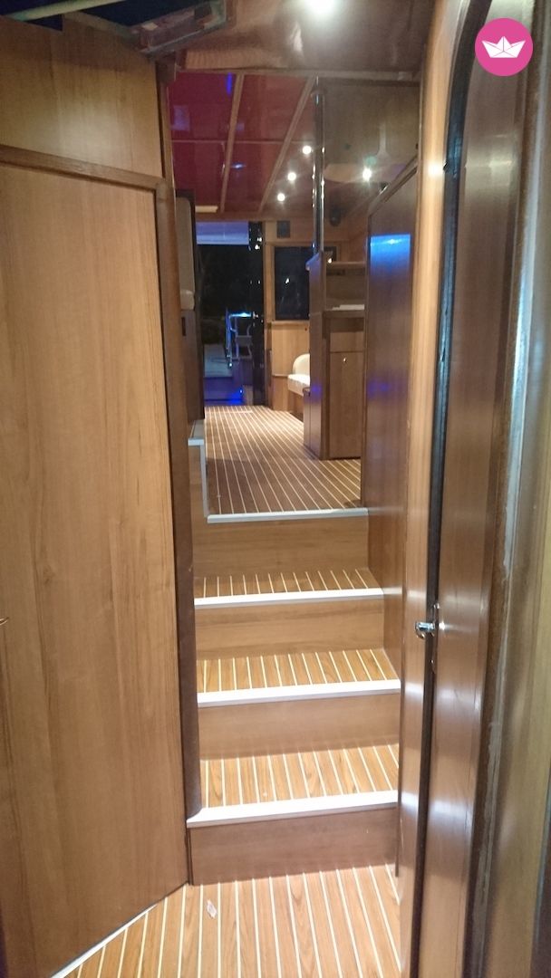 Wave Runner 50 in Athens  