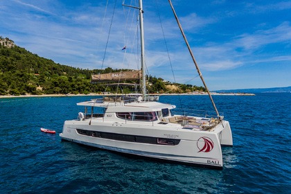 Hyra båt Katamaran Catana Bali 4.6 - 5 + 2 cab. Dubrovnik