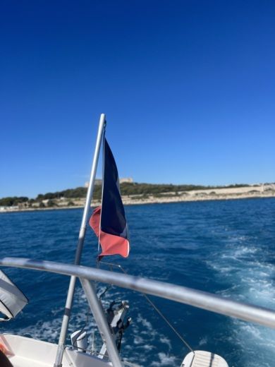 Antibes Motor Yacht San Lorenzo SL 57 alt tag text