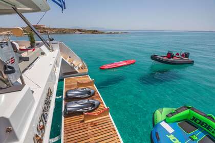 Astoria - Fountaine Pajot Samana 59