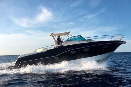 Hire Motorboat Rio 40 Sorrento