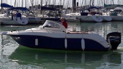 Аренда Моторная яхта Quicksilver Quicksilver 630 Walkaround Ля-Рошель