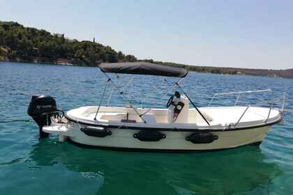 Rental Motorboat Betina 500 Open Milna