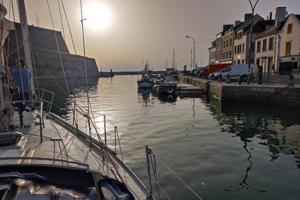 Voilier Jeanneau Gin Fizz super équipé croisière hauturière