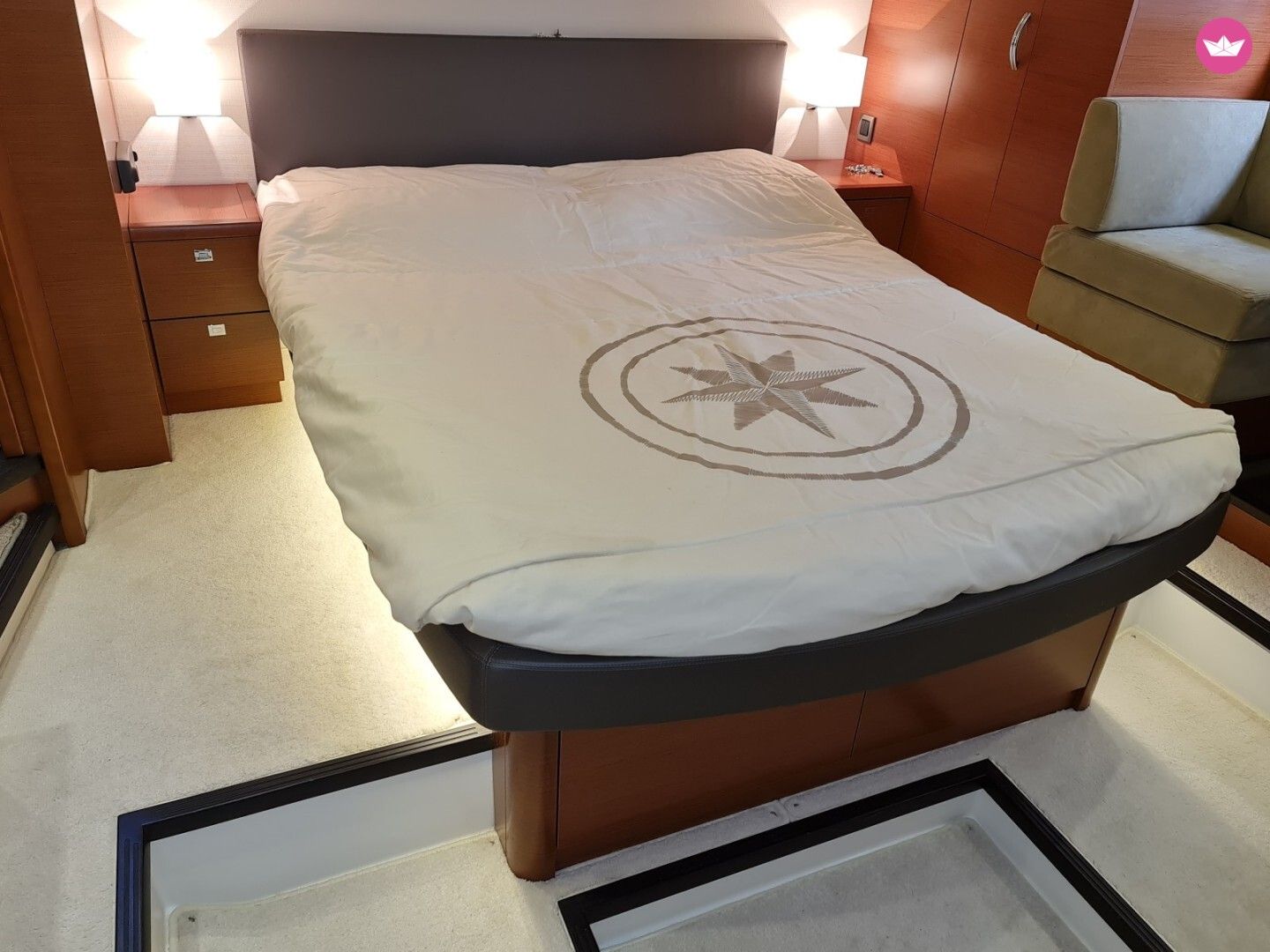 Bateau à moteur Jeanneau Prestige 500 870cv 5