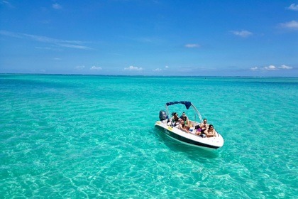 Rental Motorboat LEGEND L21 Rivière Noire