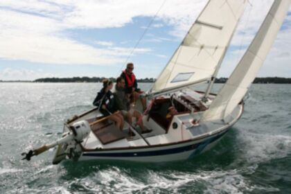 Charter Sailboat Aubin Muscadet Combrit