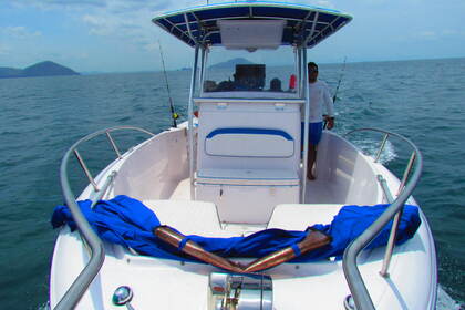 Proline Super Sport 27' - Taboga Island - Full-day private charter