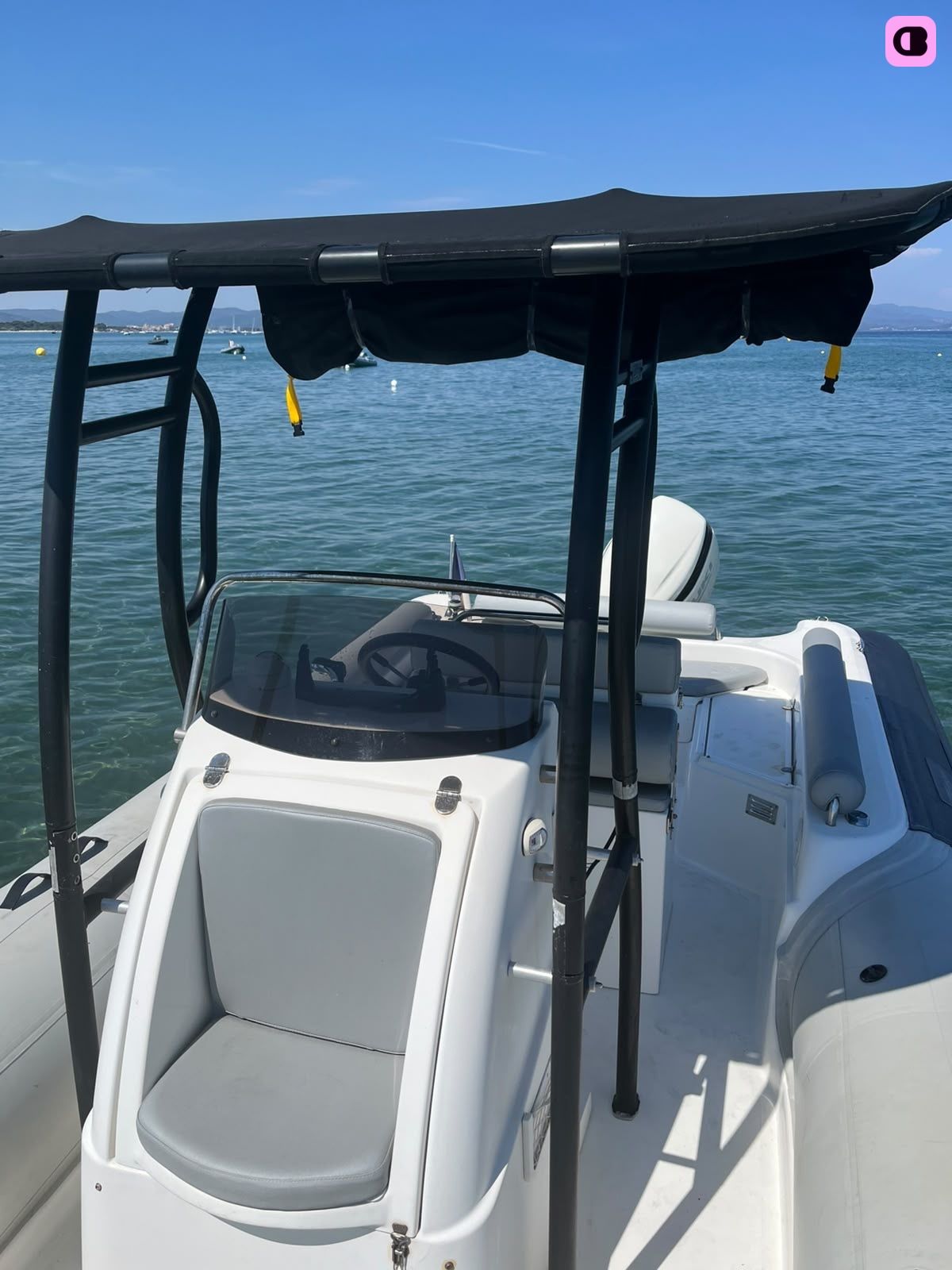 Semi-rigide Tarpon 790 Luxe 250cv 3