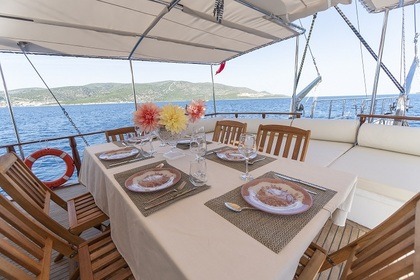 Luxury 4 Cabins Gulet - Short Term Rentals Available